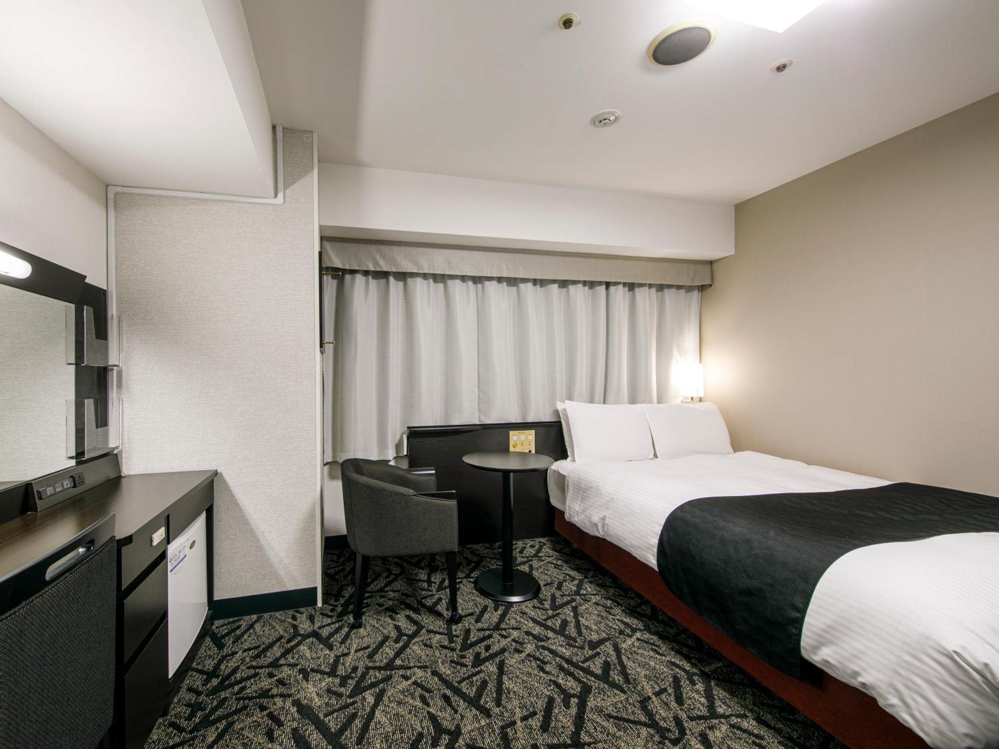 Apa Hotel Nagoya Sakae Ekimae Excellent Екстер'єр фото