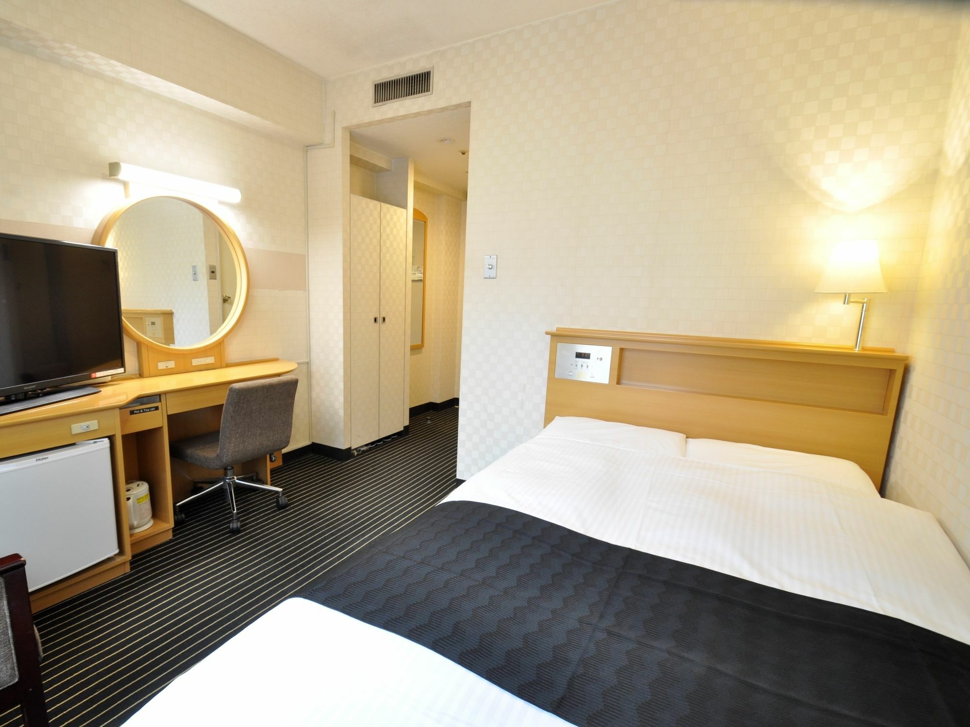 Apa Hotel Nagoya Sakae Ekimae Excellent Екстер'єр фото