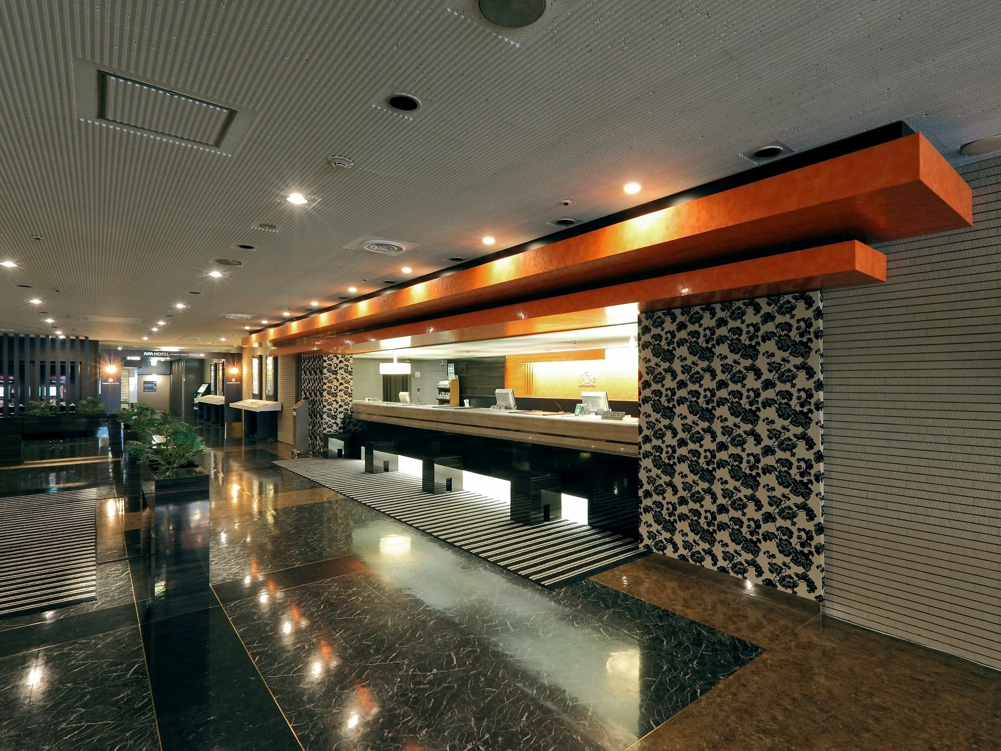Apa Hotel Nagoya Sakae Ekimae Excellent Екстер'єр фото